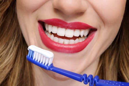 brossage et soins des dents